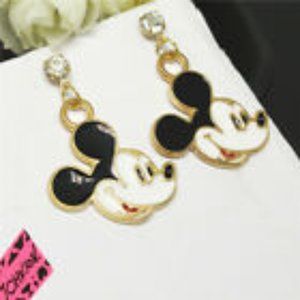 Betsey Johnson Earrings 2/$10
